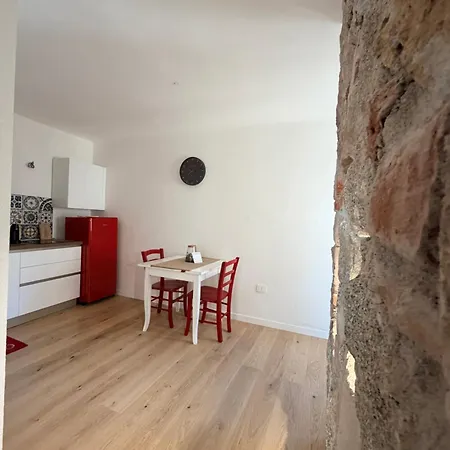 B E Bo Appartement Nuoro (Sardinia)