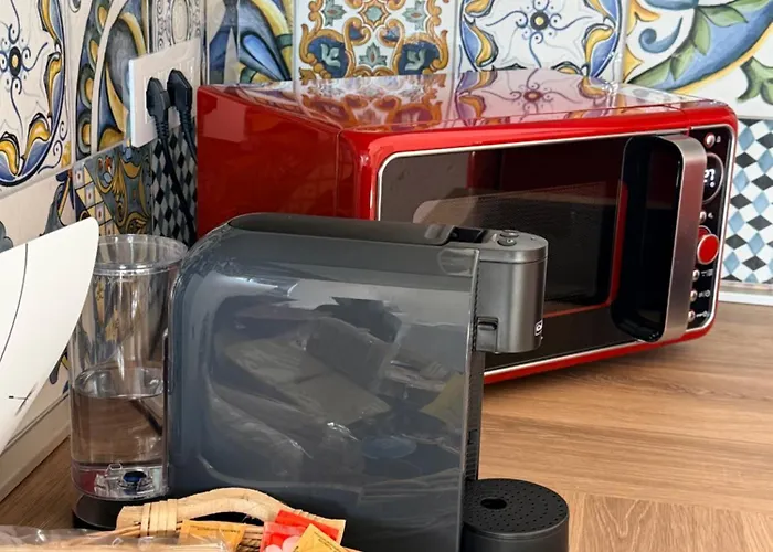 B E Bo * ヌーオロ